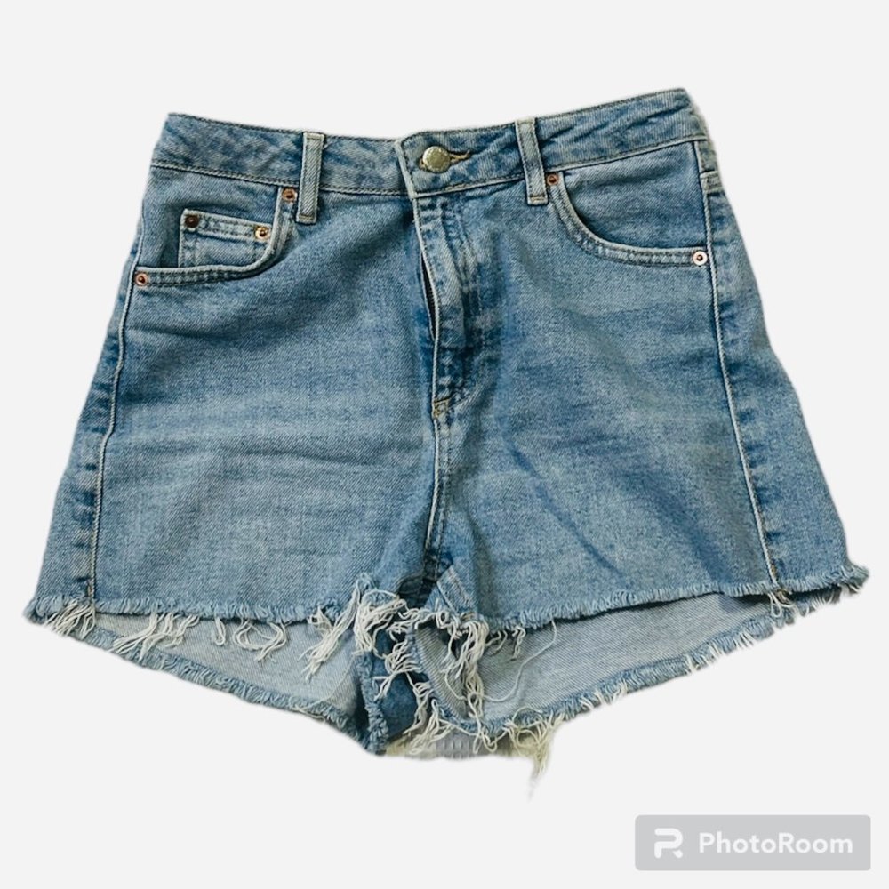 Top Shop Moto Mom High Waist Distressed Denim Shorts | Size 2